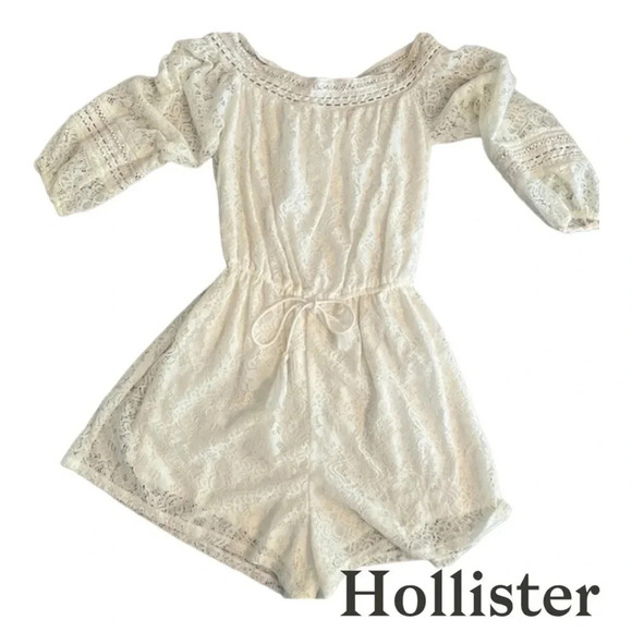 Hollister‎ Super cute! Great condition cream lace off the shoulder romper. - Picture 1 of 6